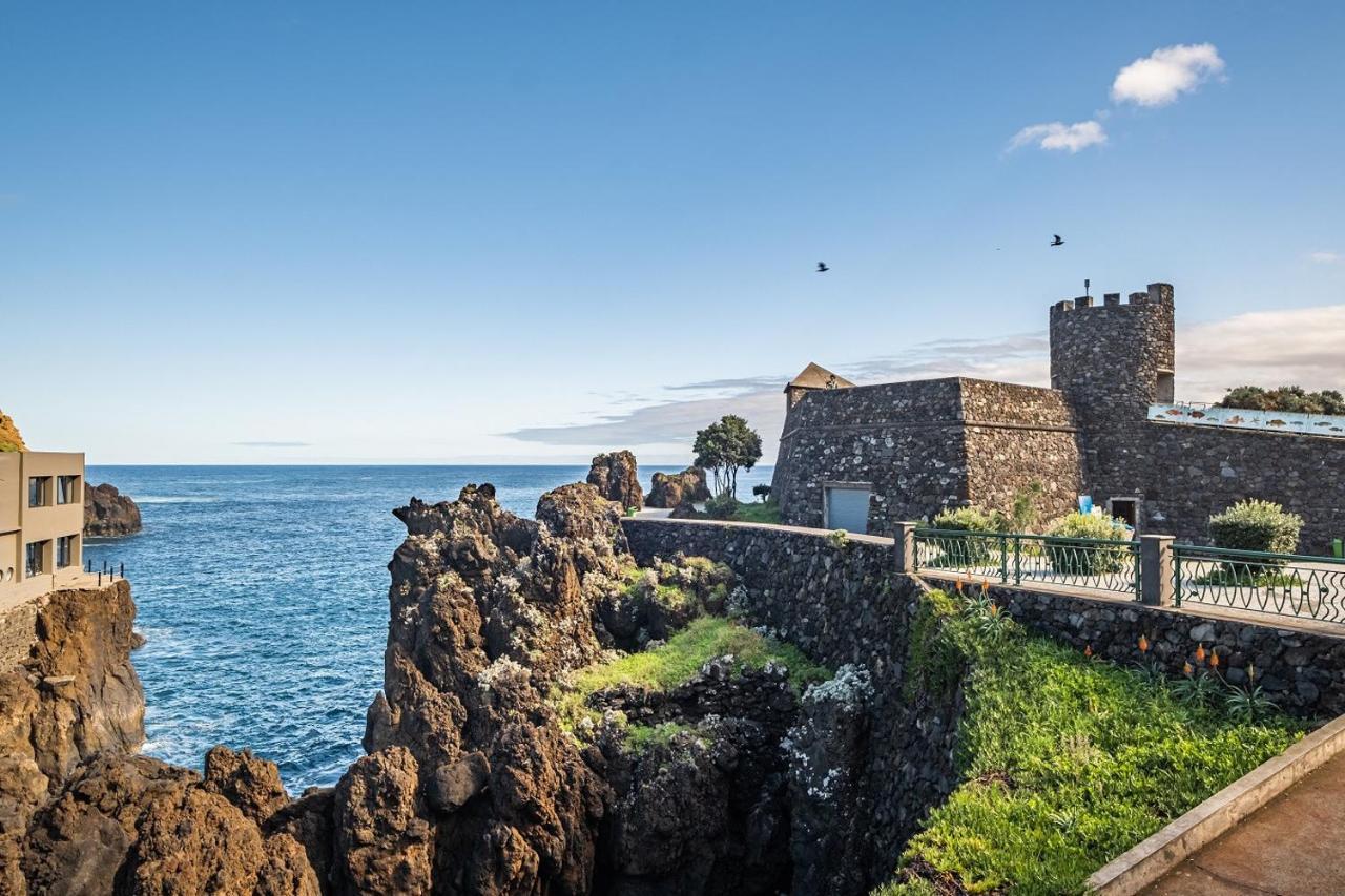 Centre By Madeira Sun Travel * Porto Moniz